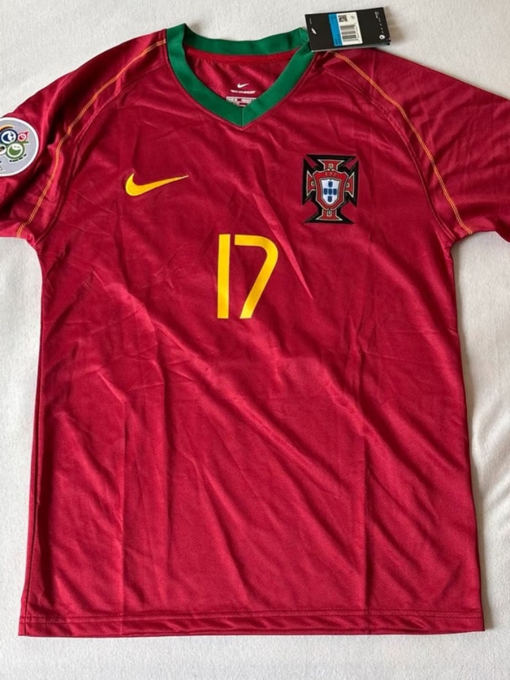 Nike Portugal #17 Home Soccer Jersey — Red, Size M